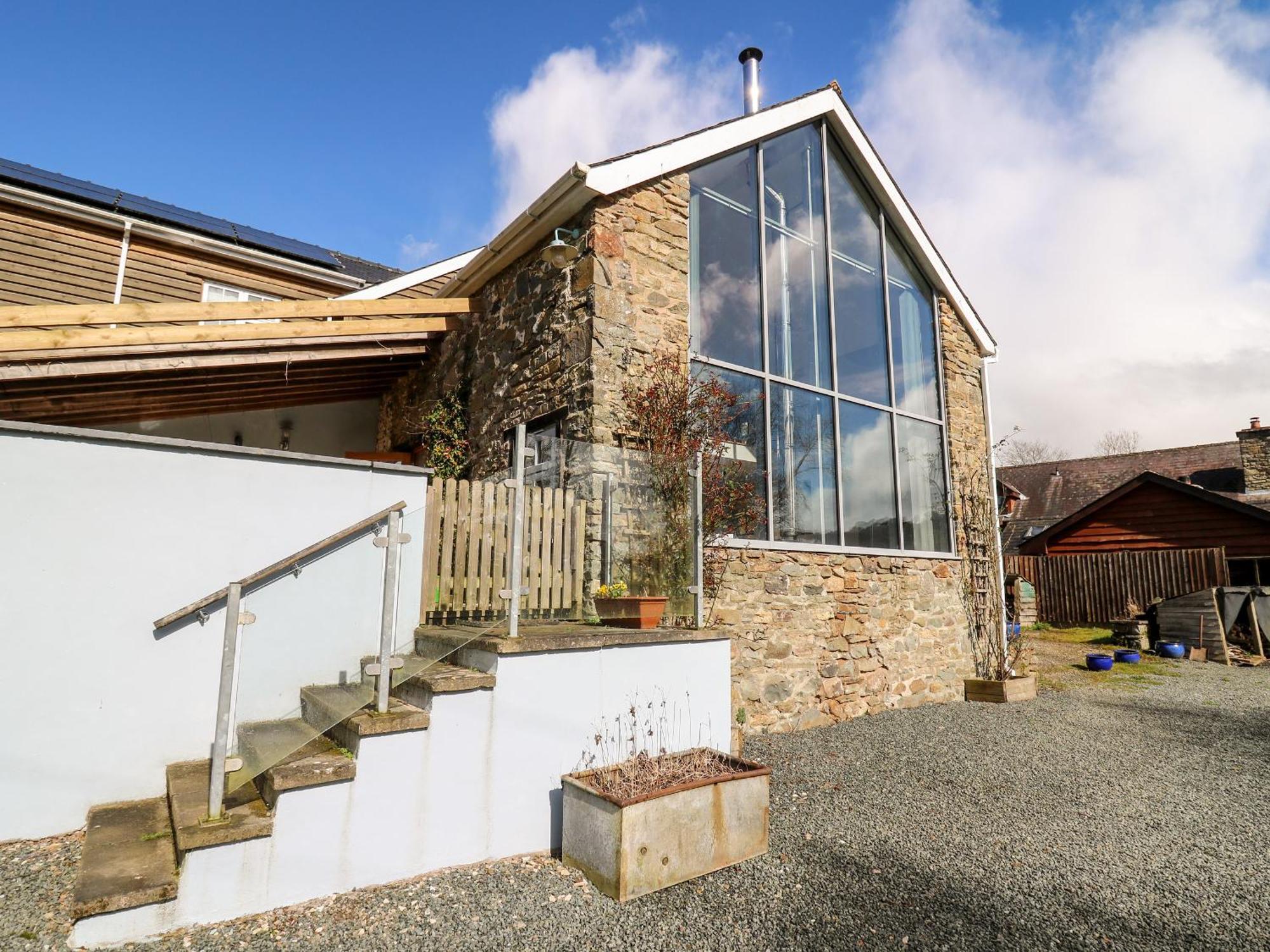 The Barn At Glanoer Villa Bettws Disserth Exterior photo